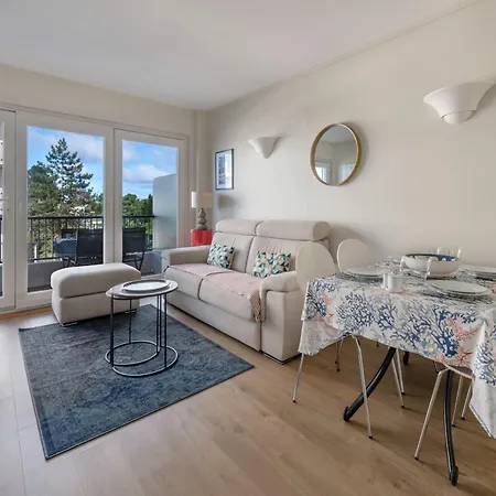 Διαμέρισμα A 40m De La Plage, Pour 4 Avec Balcon
