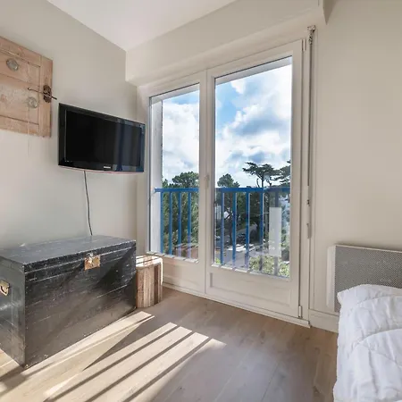 Διαμέρισμα A 40m De La Plage, Pour 4 Avec Balcon *